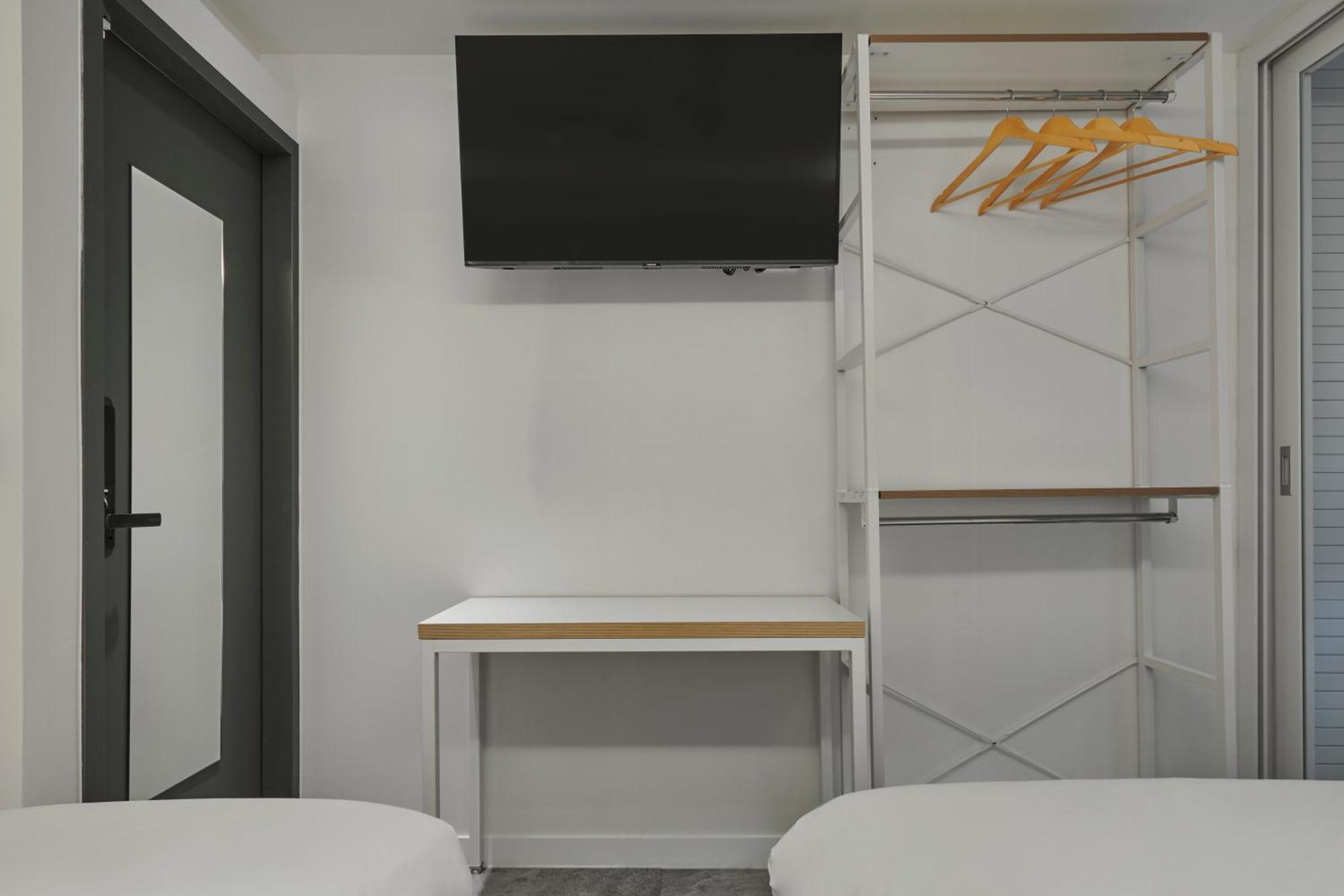 Eight Rest Hostel Myeongdong Seoul Ngoại thất bức ảnh